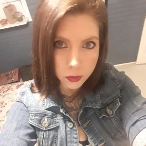 Meet your Posher, Annalee